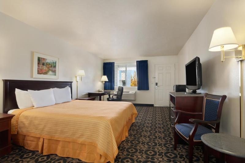 Days Inn By Wyndham Delta Exterior foto
